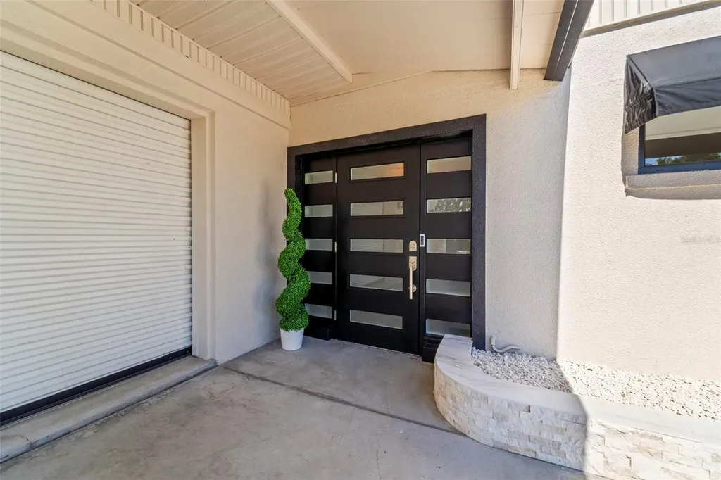 402 161st Avenue Redington Beach FL 33708