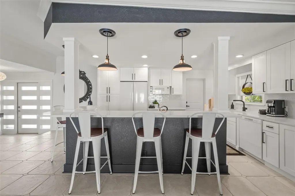 402 161st Avenue Redington Beach FL 33708