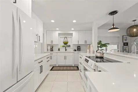 402 161st Avenue Redington Beach FL 33708