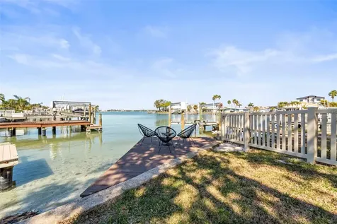 402 161st Avenue Redington Beach FL 33708