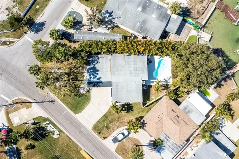 402 161st Avenue Redington Beach FL 33708