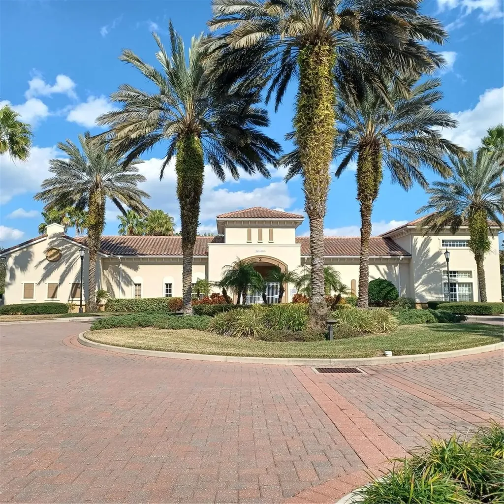 80 S Riverview Bend S Palm Coast FL 32137