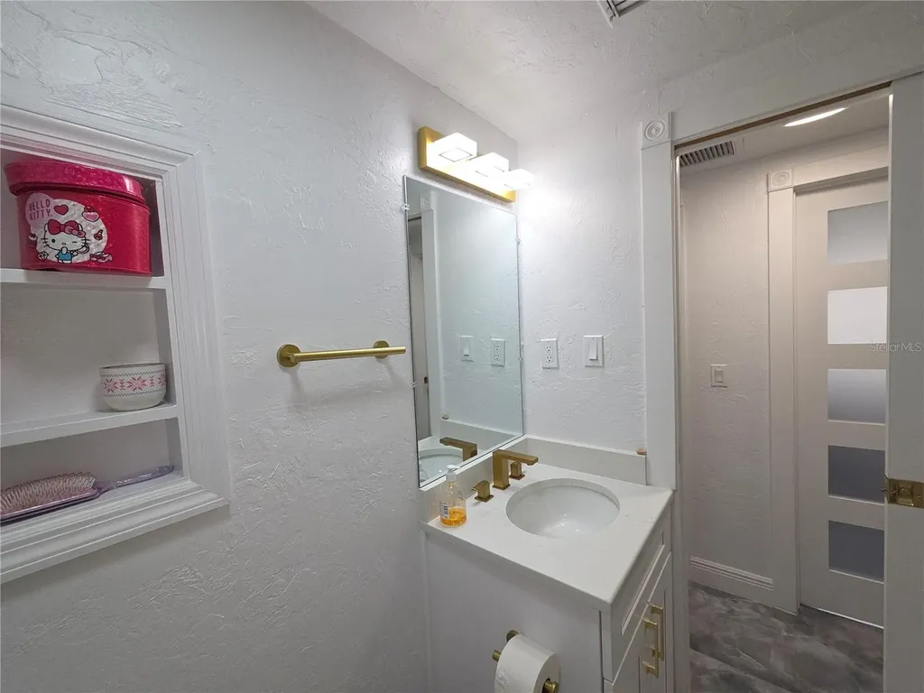 2839 Olympic Street Sarasota FL 34231