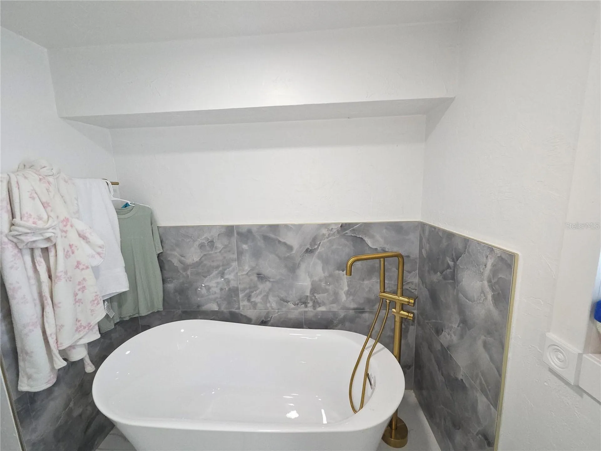 2839 Olympic Street Sarasota FL 34231