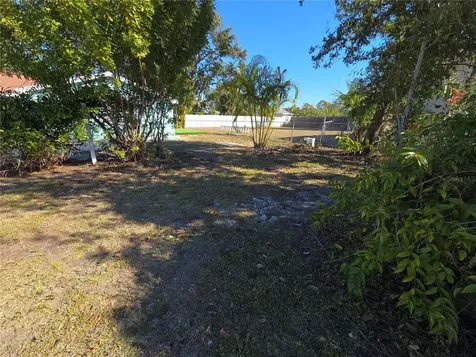 2839 Olympic Street Sarasota FL 34231