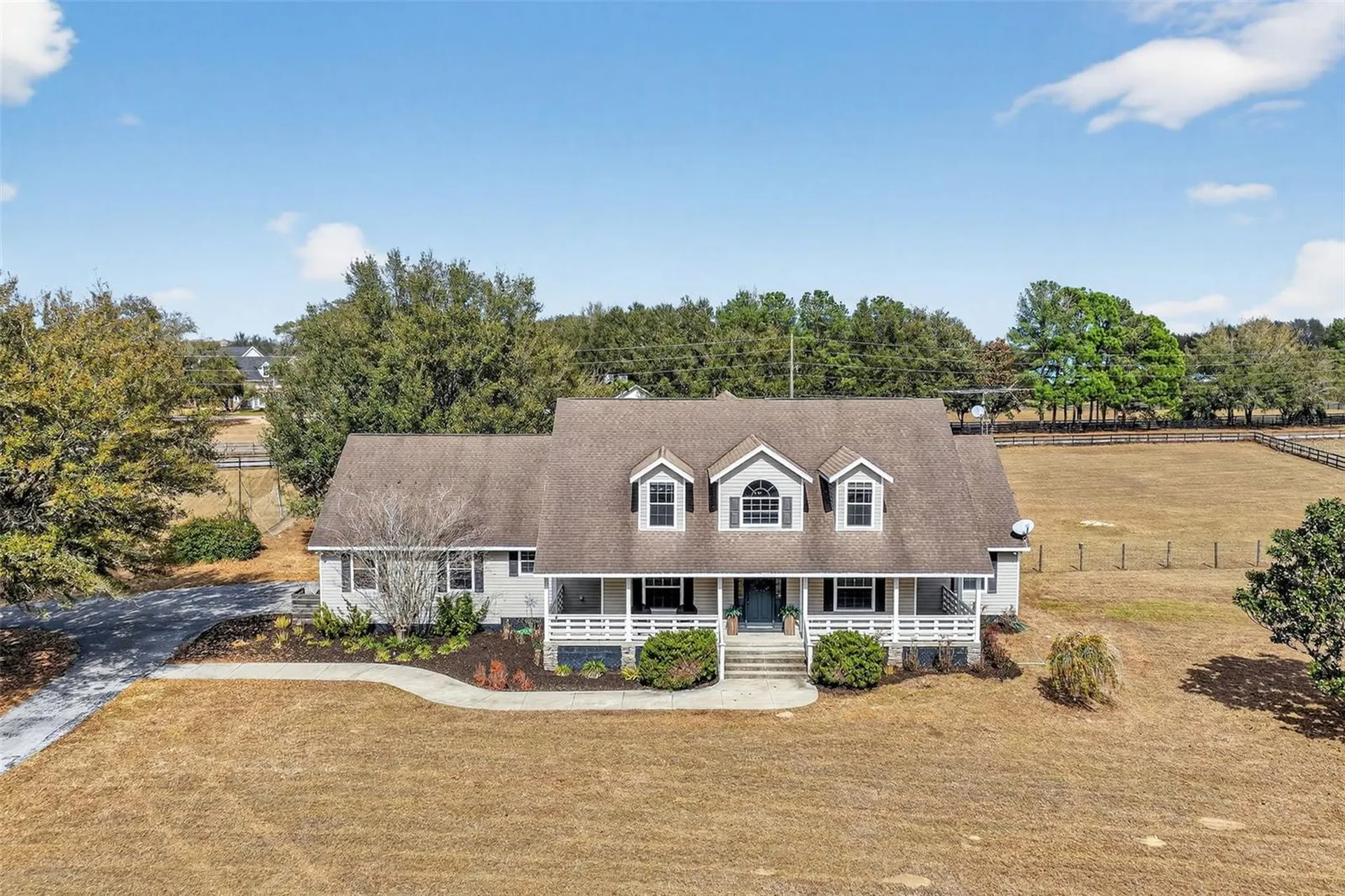 4564 County Road 103g Oxford FL 34484