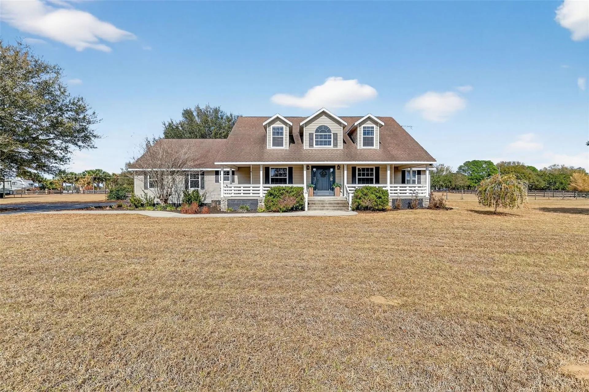 4564 County Road 103g Oxford FL 34484