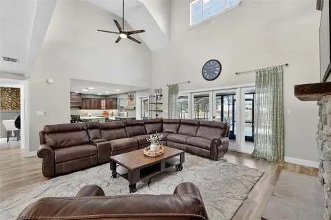 4564 County Road 103g Oxford FL 34484