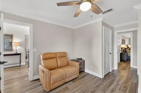 4564 County Road 103g Oxford FL 34484