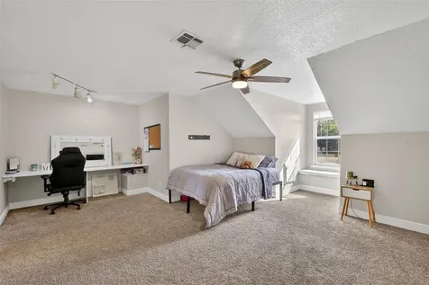 4564 County Road 103g Oxford FL 34484