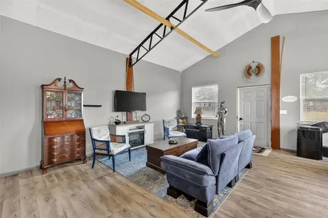 4564 County Road 103g Oxford FL 34484