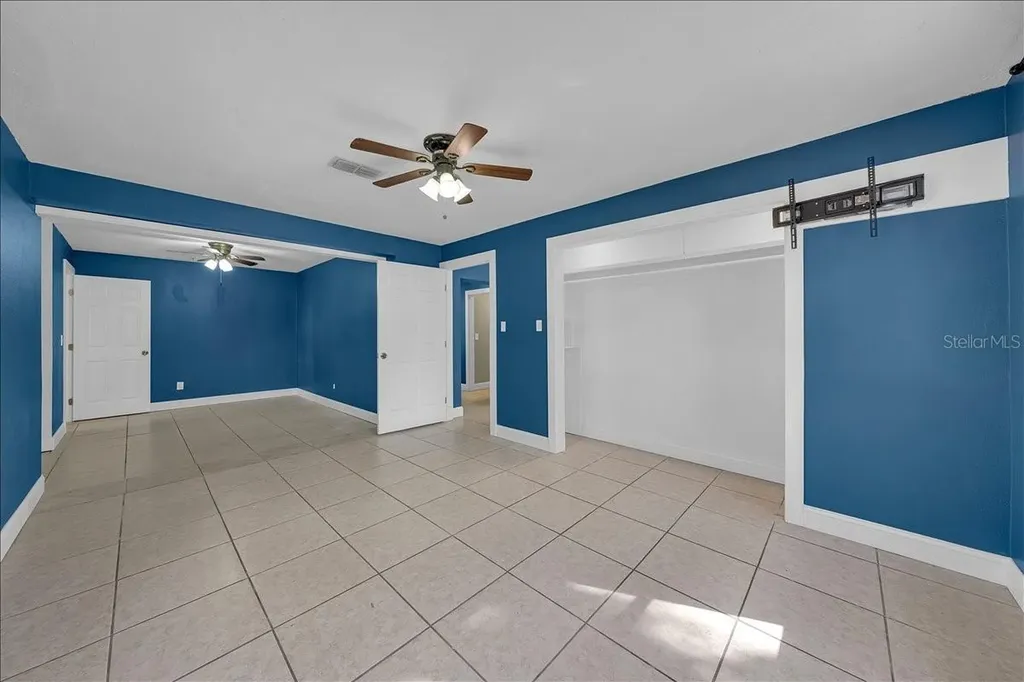 205 2nd Avenue SE Ruskin FL 33570