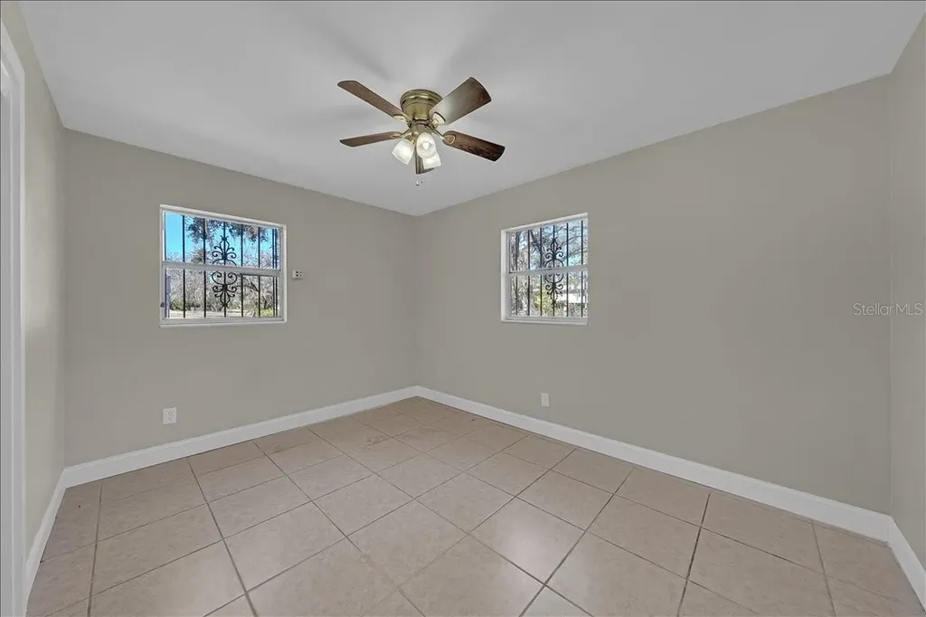 205 2nd Avenue SE Ruskin FL 33570