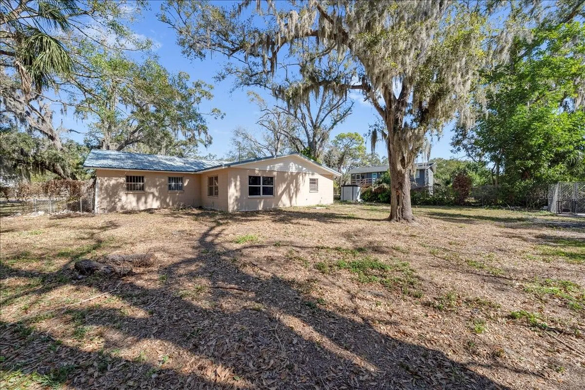 205 2nd Avenue SE Ruskin FL 33570