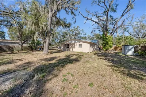 205 2nd Avenue SE Ruskin FL 33570