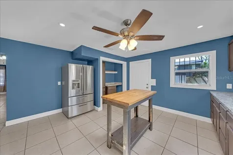205 2nd Avenue SE Ruskin FL 33570