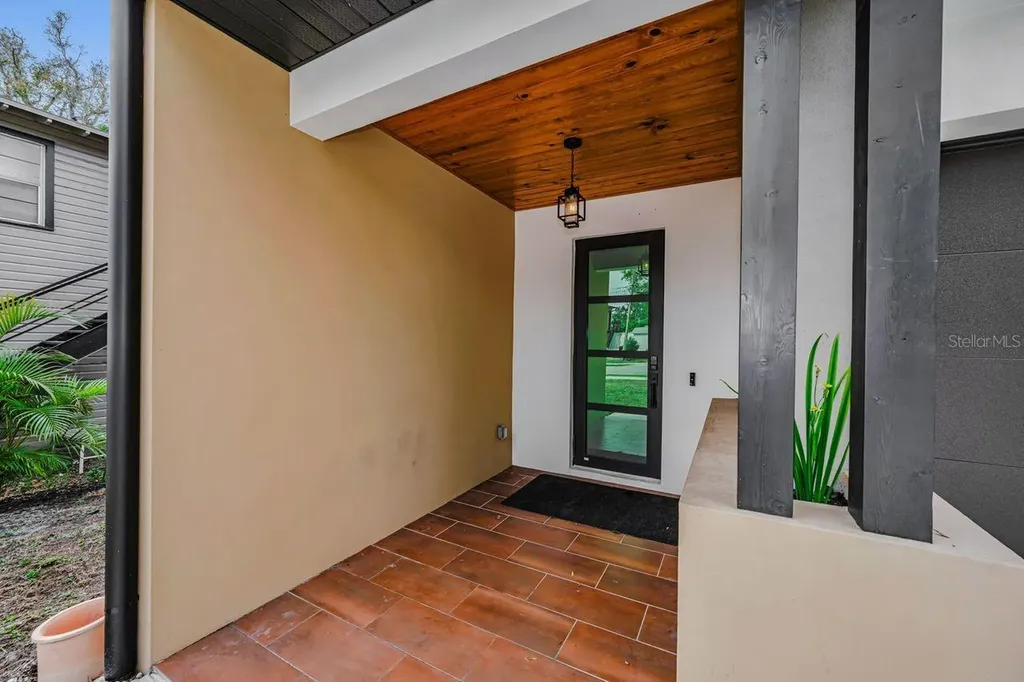 1590 S Washington Avenue Clearwater FL 33756