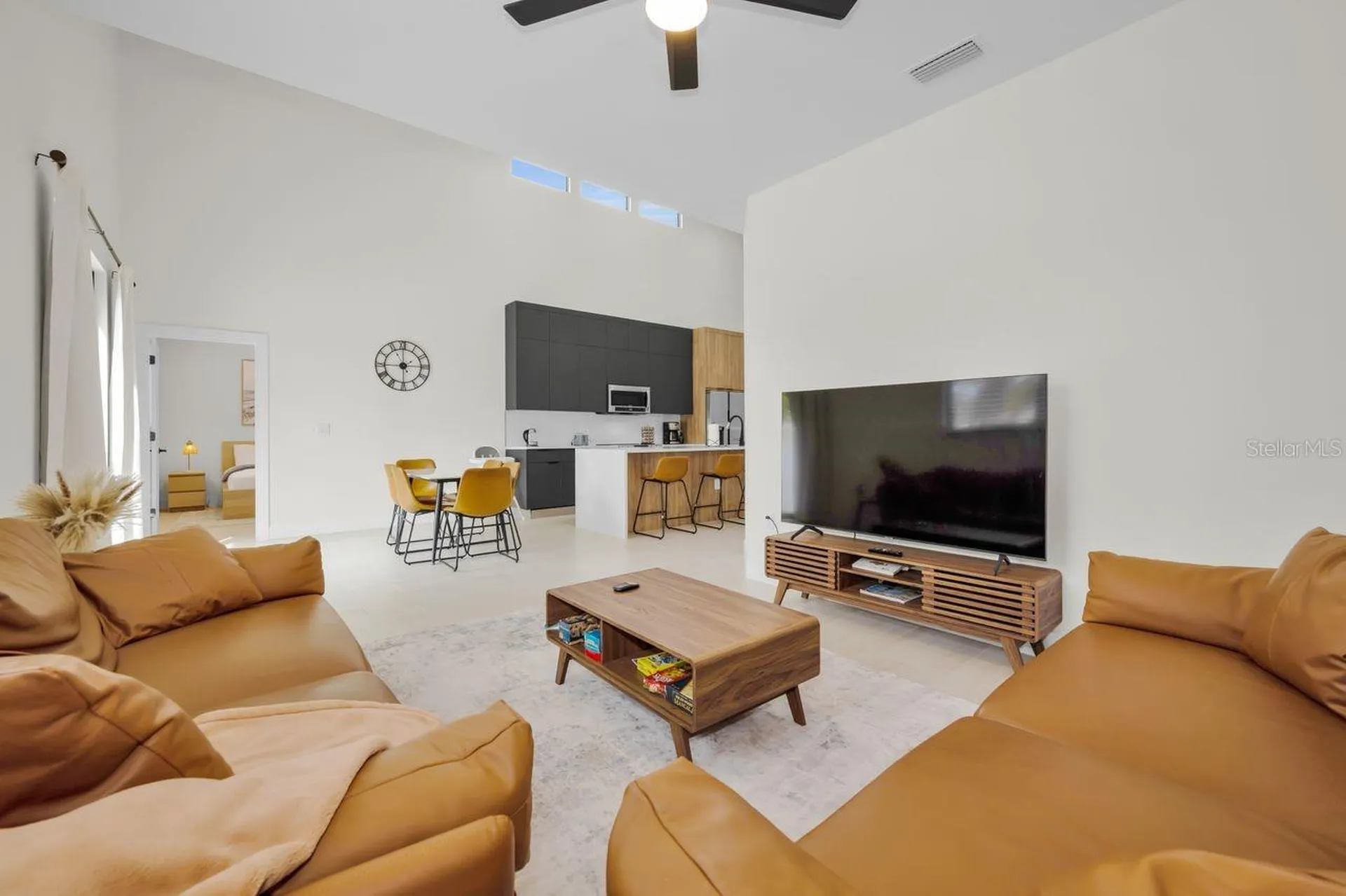 1590 S Washington Avenue Clearwater FL 33756