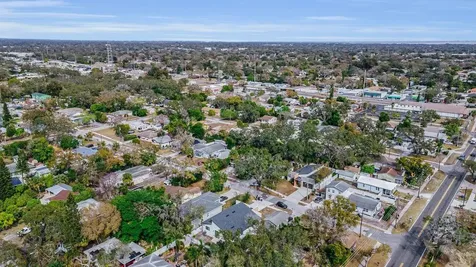 1590 S Washington Avenue Clearwater FL 33756