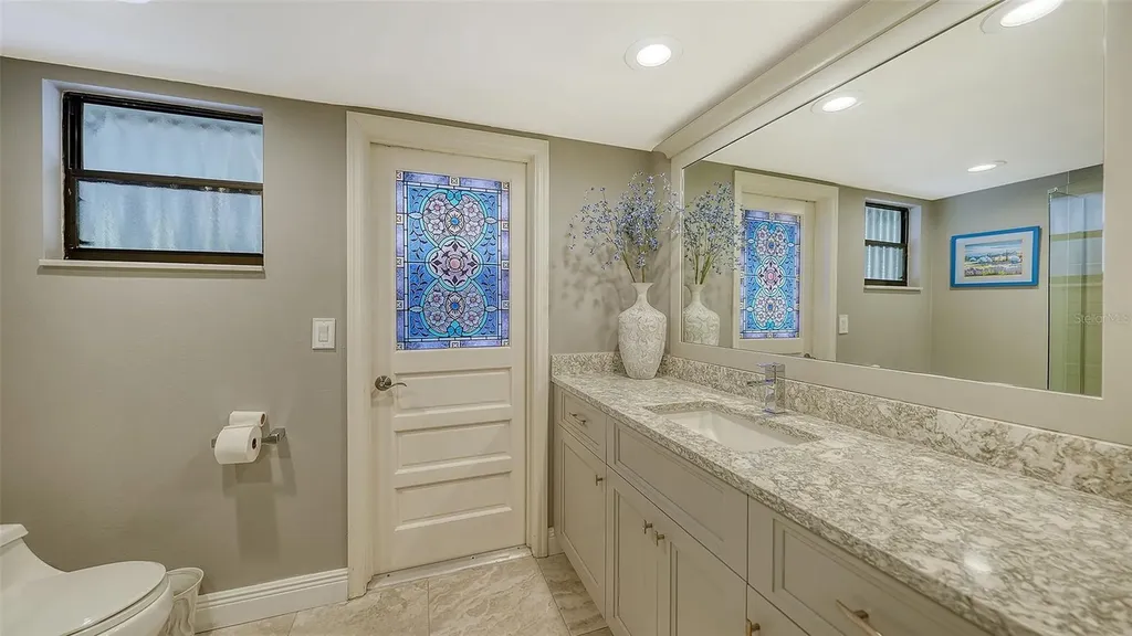 3783 Beneva Oaks Boulevard Sarasota FL 34238