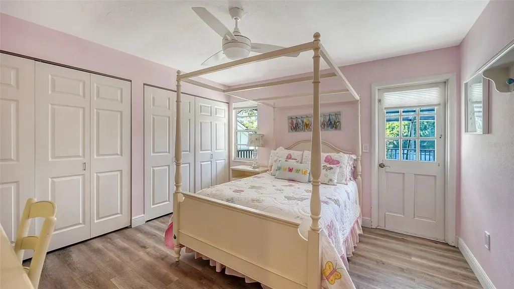 3783 Beneva Oaks Boulevard Sarasota FL 34238