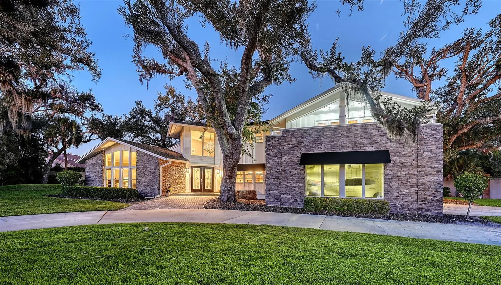 3783 Beneva Oaks Boulevard Sarasota FL 34238