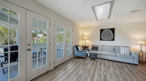 3783 Beneva Oaks Boulevard Sarasota FL 34238