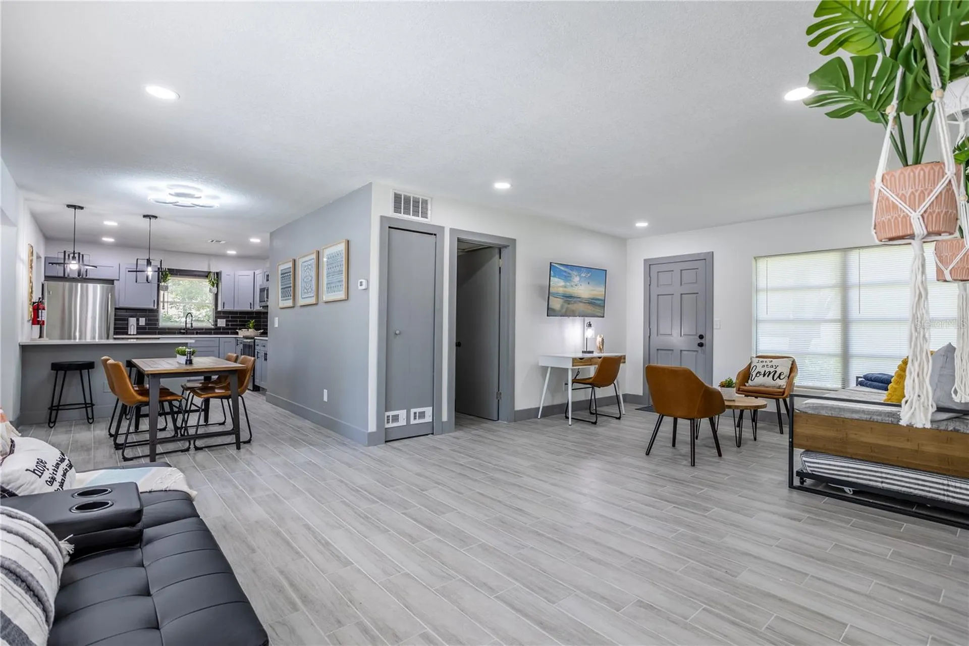 1213 Corbett Lane Orlando FL 32806