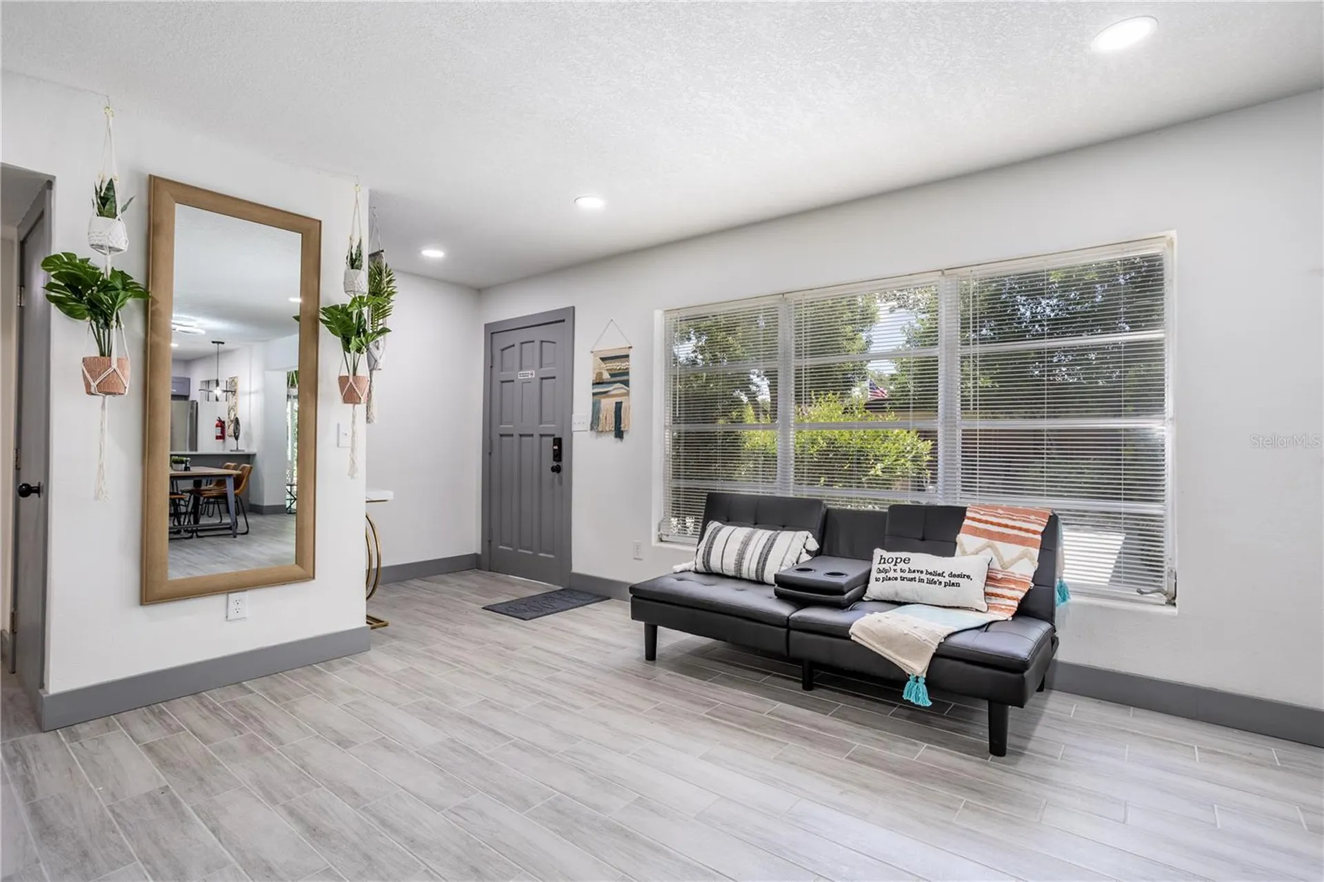 1213 Corbett Lane Orlando FL 32806
