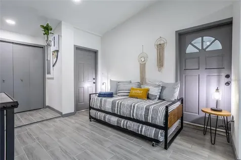 1213 Corbett Lane Orlando FL 32806