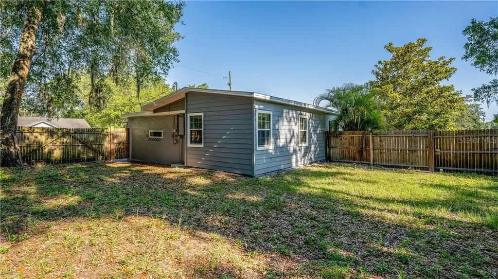2014 Newman Street Orlando FL 32803