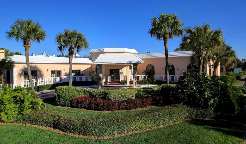 6600 Sunset Way St Pete Beach FL 33706