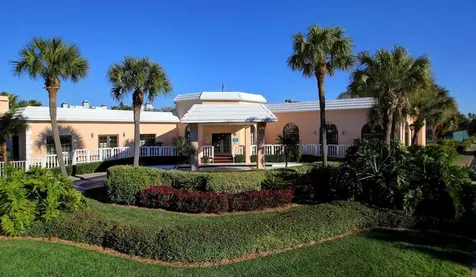 6600 Sunset Way St Pete Beach FL 33706