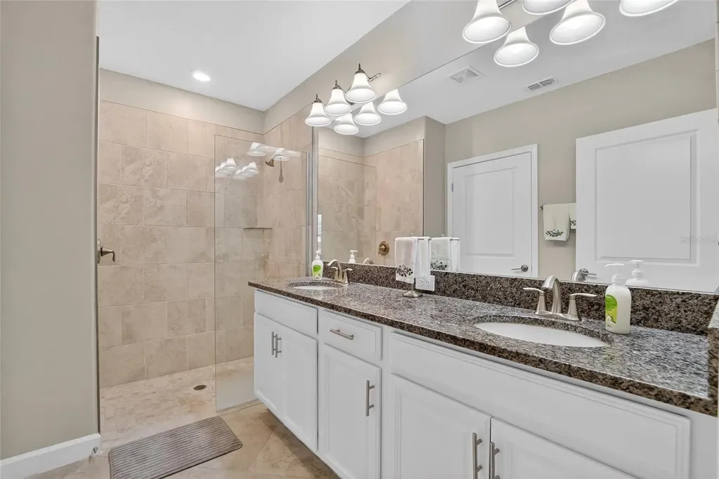 5328 Stoic Vale Drive Wimauma FL 33598