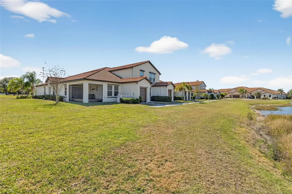 5328 Stoic Vale Drive Wimauma FL 33598
