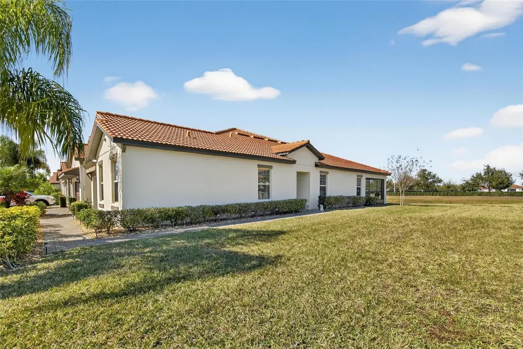 5328 Stoic Vale Drive Wimauma FL 33598