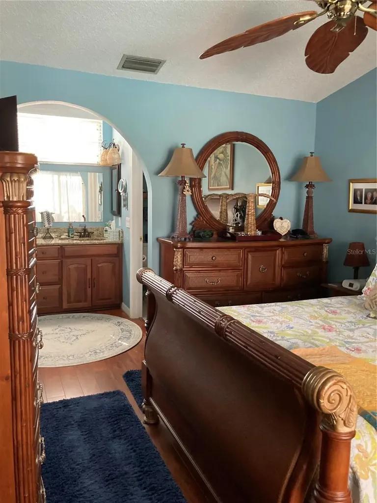 8101 Roxboro Hudson FL 34667
