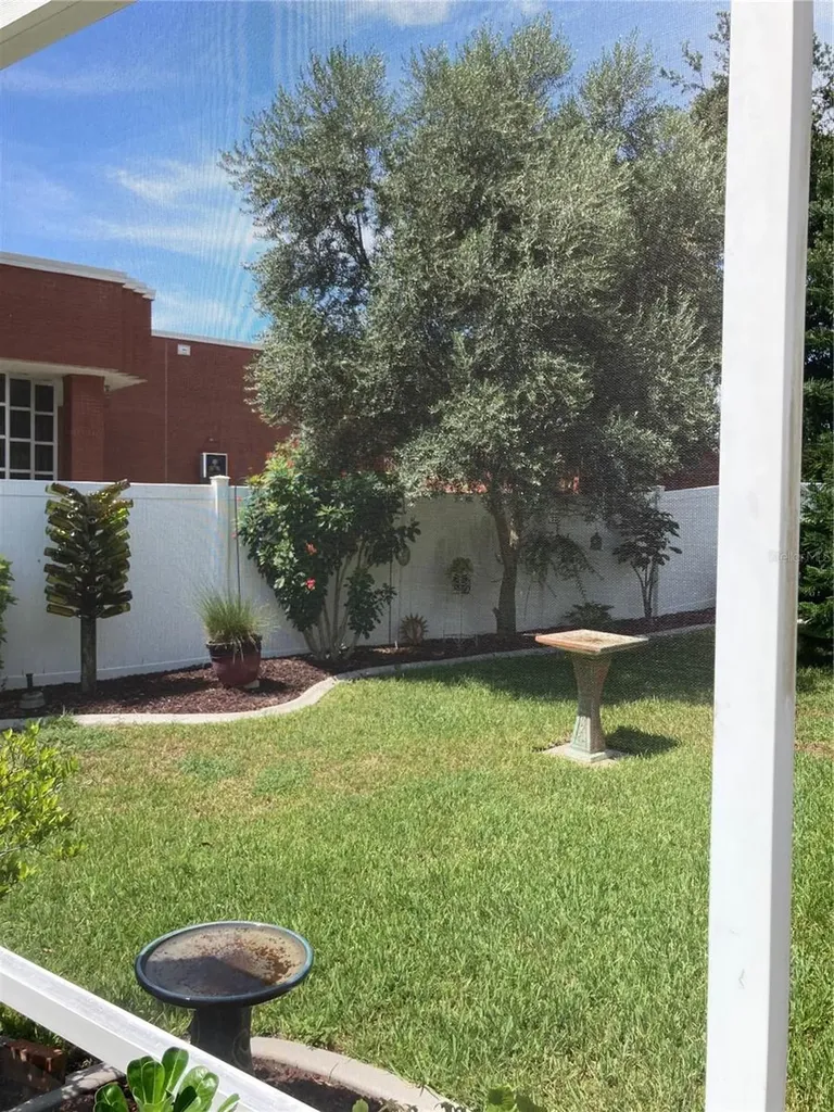 8101 Roxboro Hudson FL 34667
