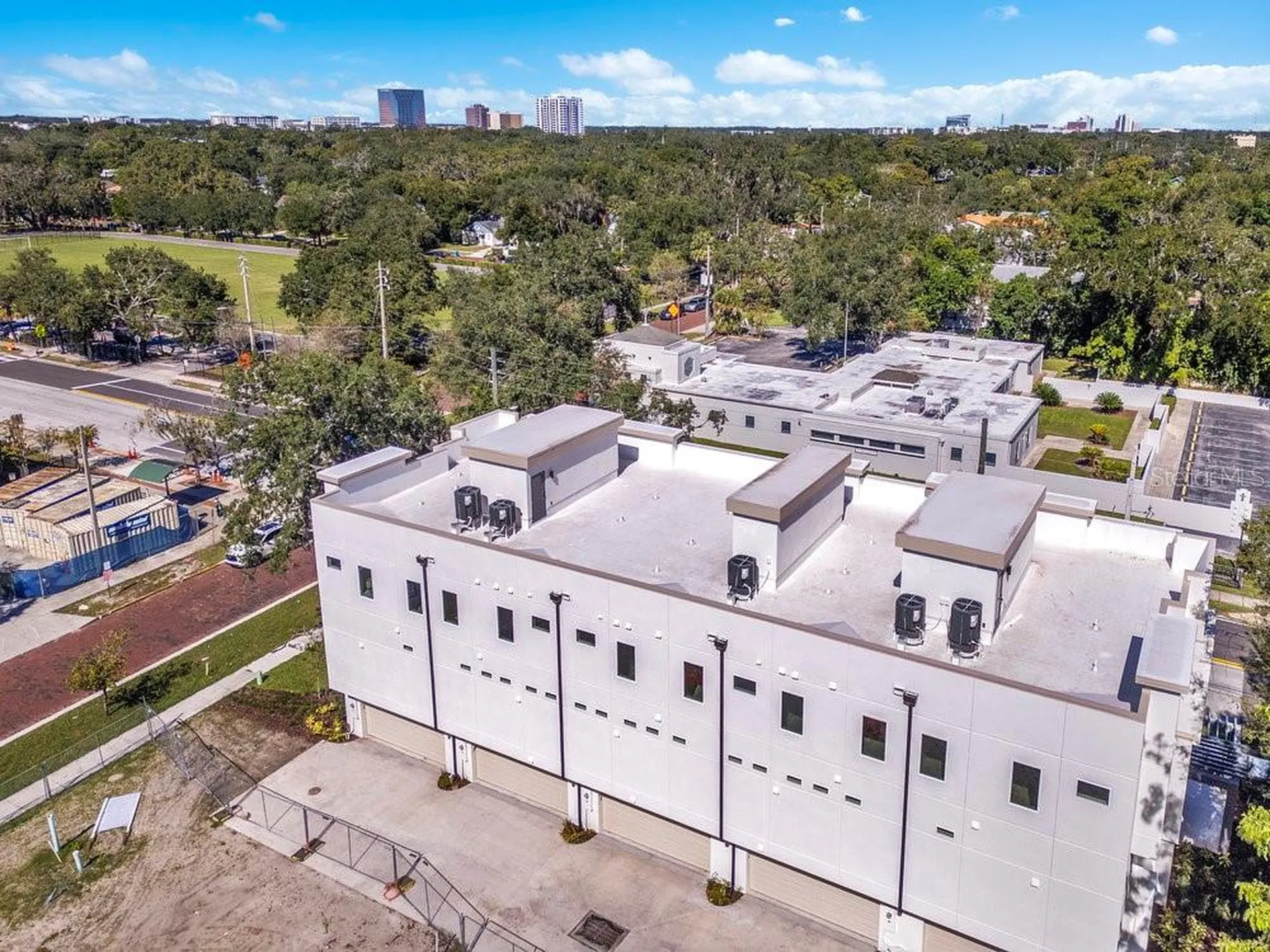 1008 E Robinson Orlando FL 32801
