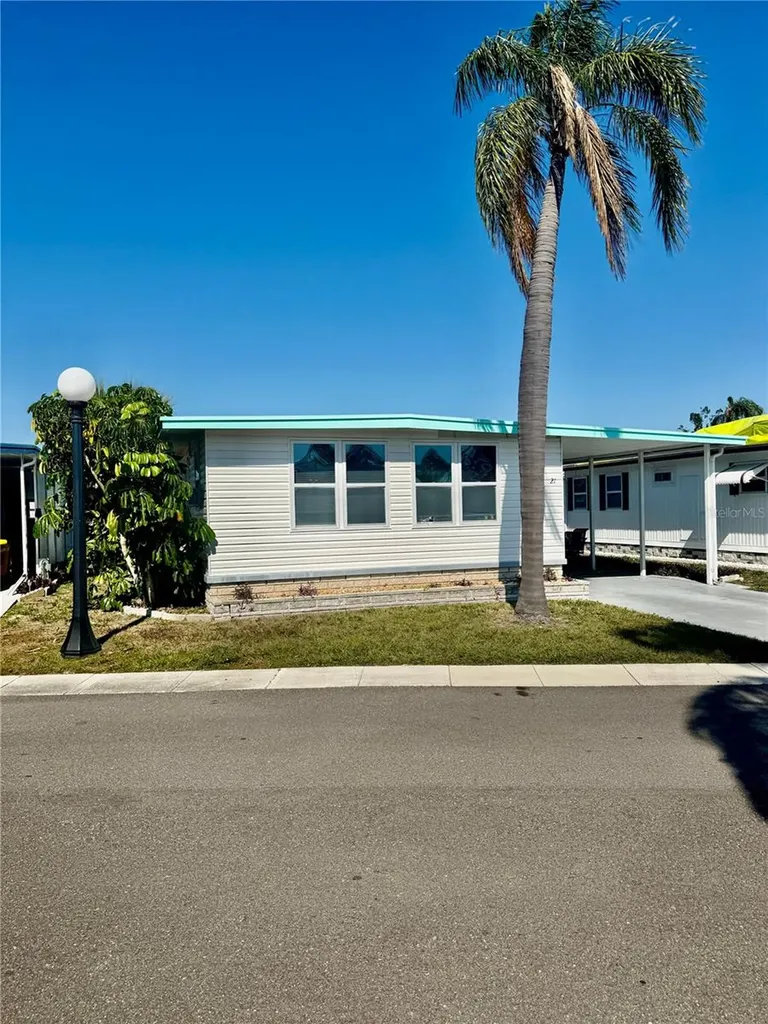 7901 N 40th Avenue N St Petersburg FL 33709