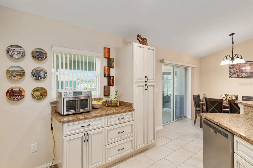 13581 SW 48th Court Ocala FL 34473