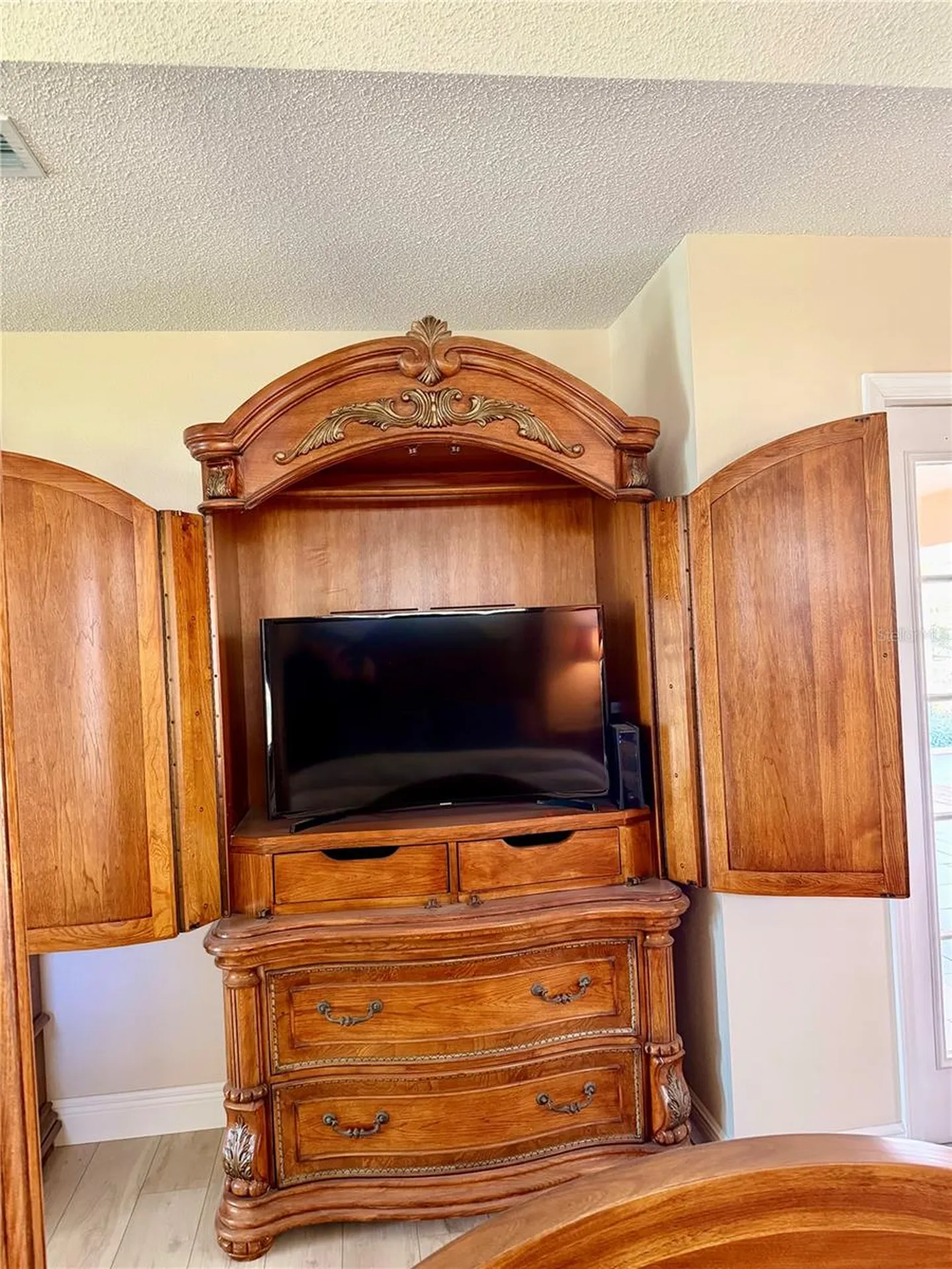 9448 Tooke Shore Drive Weeki Wachee FL 34613