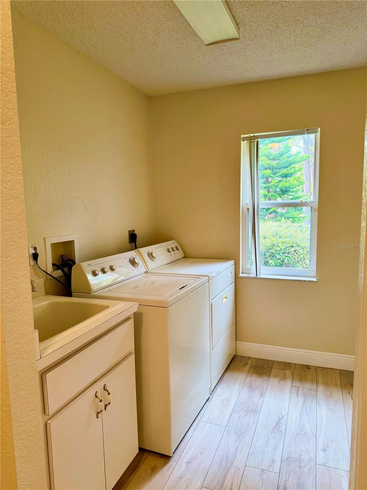 9448 Tooke Shore Drive Weeki Wachee FL 34613