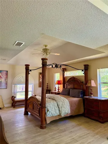9448 Tooke Shore Drive Weeki Wachee FL 34613