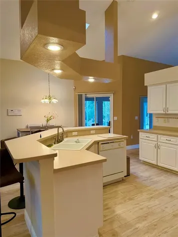 9448 Tooke Shore Drive Weeki Wachee FL 34613