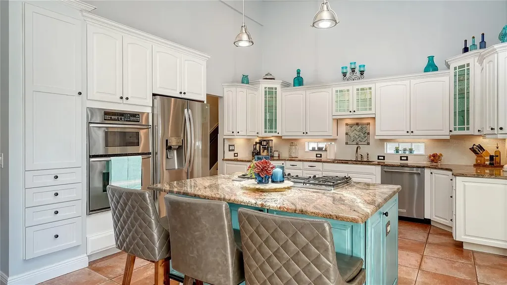 2098 Palm View Road Sarasota FL 34240