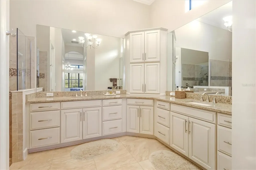 4711 Benito Court Bradenton FL 34211
