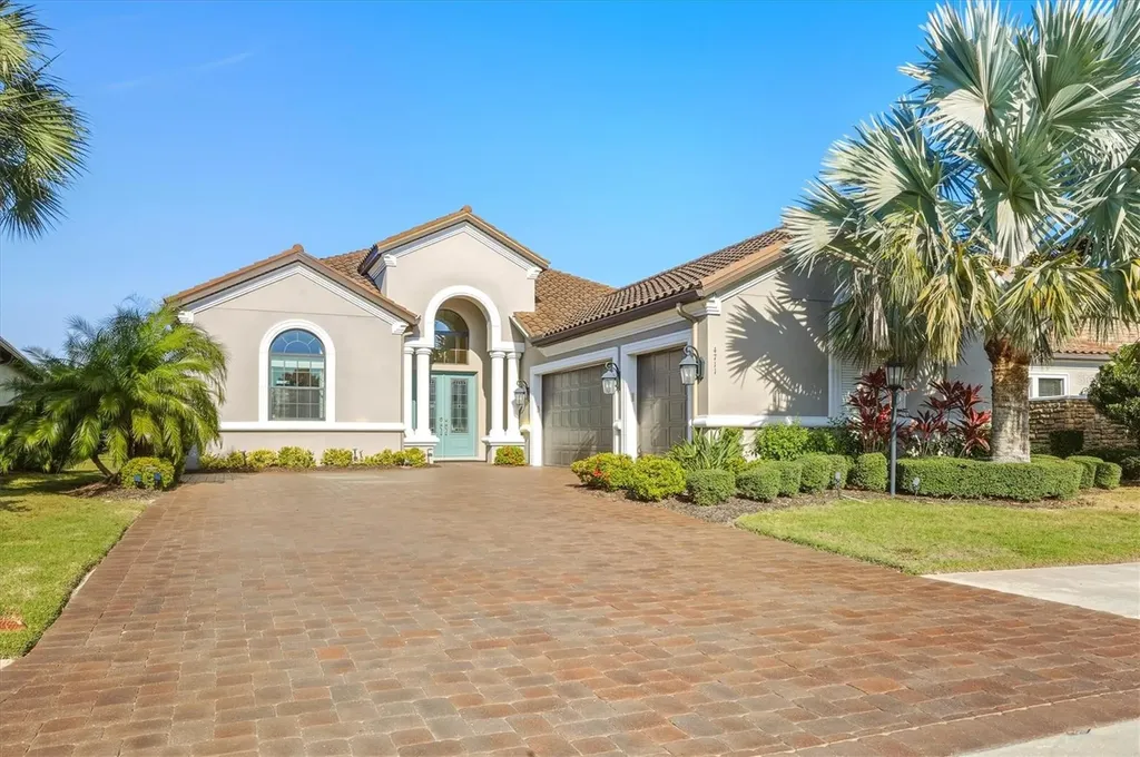 4711 Benito Court Bradenton FL 34211