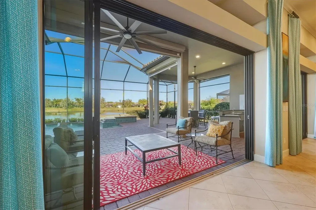 4711 Benito Court Bradenton FL 34211