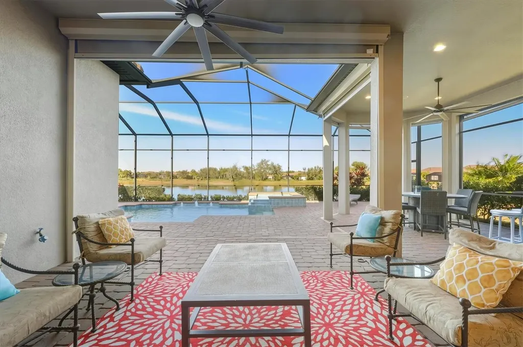 4711 Benito Court Bradenton FL 34211